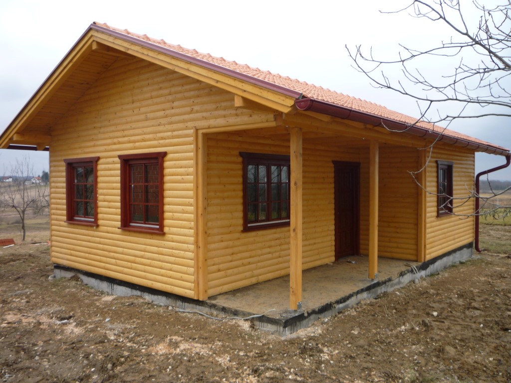 Velika montažna hiža (19).JPG